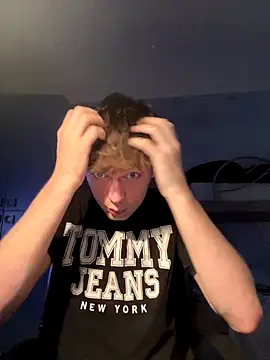 Snapshot of Fappatore_Nato05 chatting on 09-21-25, 01:35 Fappatore Nato05 online show from 09-21-25, 01:35