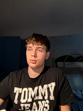 Snapshot of Fappatore_Nato05 chatting on 09-29-25, 10:20 Fappatore Nato05 online show from 09-29-25, 10:20