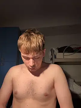 Snapshot of Fappatore_Nato05 chatting on 10-12-25, 01:15 Fappatore Nato05 online show from 10-12-25, 01:15