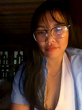 Snapshot of sexybaby_00 chatting on 10-04-25, 03:48 sexybaby 00 online show from 10-04-25, 03:48