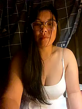 Snapshot of sexybaby_00 chatting on 10-16-25, 10:11 sexybaby 00 online show from 10-16-25, 10:11