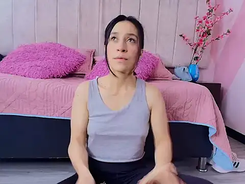 DarlingDuchess  online show from 10-06-25, 03:42