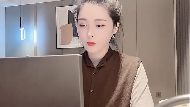 Ianxuan online show from 10-16-25, 06:03