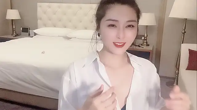 Ianxuan online show from 12-19-25, 12:23