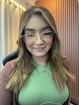 jenn fit online show from 04-22-26, 03:09