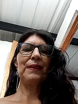 Snapshot of swity_foster chatting on 09-11-25, 12:38 swity foster online show from 09-11-25, 12:38