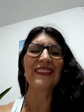 Snapshot of swity_foster chatting on 10-01-25, 09:04 swity foster online show from 10-01-25, 09:04