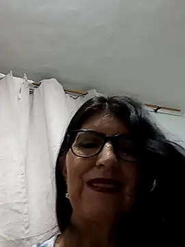 Snapshot of swity_foster chatting on 11-01-25, 09:11 swity foster online show from 11-01-25, 09:11