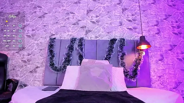 mily  18 online show from 12-02-25, 11:48