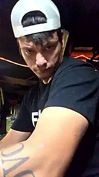 twistafatpipe online show from 09-18-25, 01:51