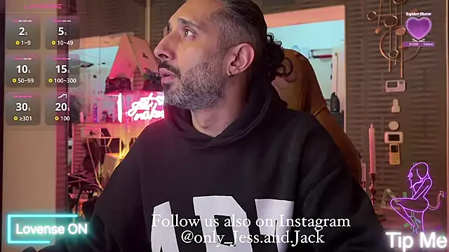 Snapshot of Secret_Lovers1 chatting on 02-01-26, 08:51 Secret Lovers1 online show from 02-01-26, 08:51