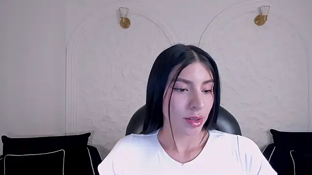 MaddisonTaylor1 online show from 05-27-26, 01:57