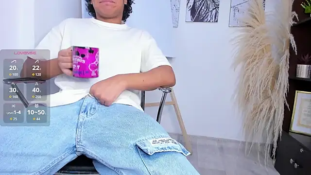 Miriam milf online show from 09-29-25, 12:10