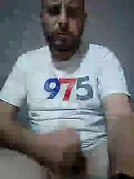 Snapshot of danmep8387 chatting on 07-10-26, 10:12 danmep8387 online show from 07-10-26, 10:12