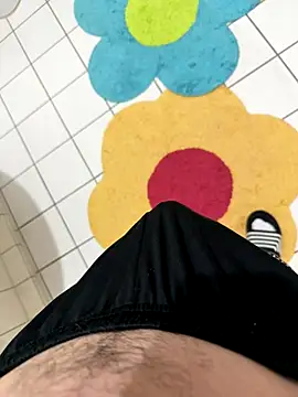 Snapshot of Dicksxd chatting on 09-27-25, 09:20 Dicksxd online show from 09-27-25, 09:20