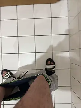 Dicksxd online show from 04-18-26, 08:18