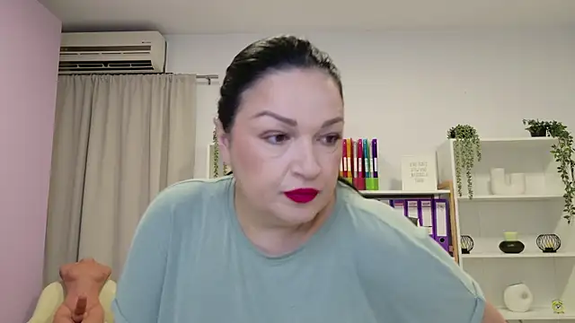 Snapshot of RubiHarper chatting on 07-19-26, 02:26 RubiHarper online show from 07-19-26, 02:26