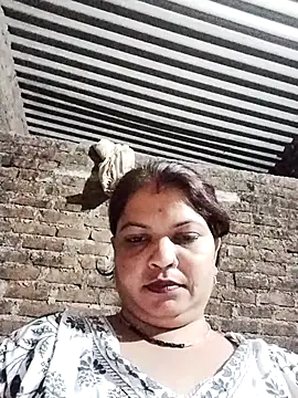 Snapshot of Bhavna_hot chatting on 10-04-25, 11:47 Bhavna hot online show from 10-04-25, 11:47