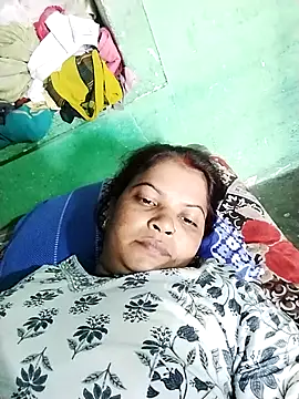 Snapshot of Bhavna_hot chatting on 10-14-25, 07:20 Bhavna hot online show from 10-14-25, 07:20