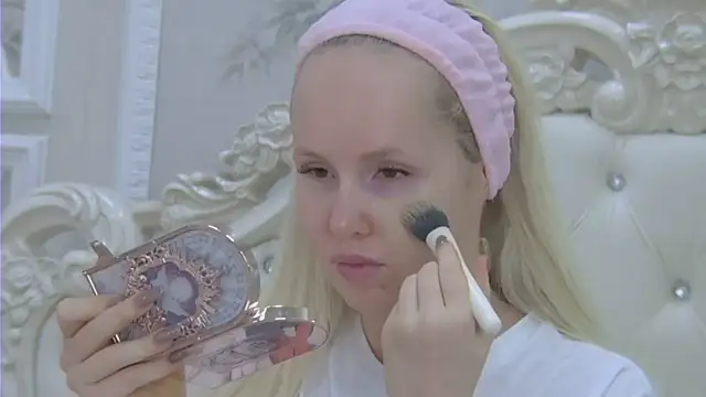 EllieFrosty  online show from 03-19-26, 06:01