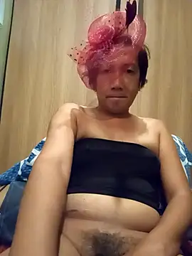 hotedhale online show from 09-10-25, 05:51