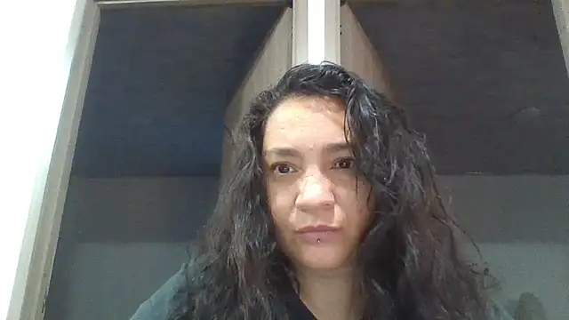 Snapshot of _im_alaya chatting on 10-15-25, 08:42 im alaya online show from 10-15-25, 08:42