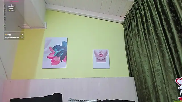 Snapshot of AtheneaArbelaez_ chatting on 10-25-25, 12:51 AtheneaArbelaez online show from 10-25-25, 12:51