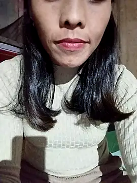 Snapshot of Sinejdk3 chatting on 09-11-25, 11:21 Sinejdk3 online show from 09-11-25, 11:21