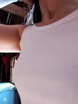 Snapshot of Sinejdk3 chatting on 09-27-25, 04:17 Sinejdk3 online show from 09-27-25, 04:17