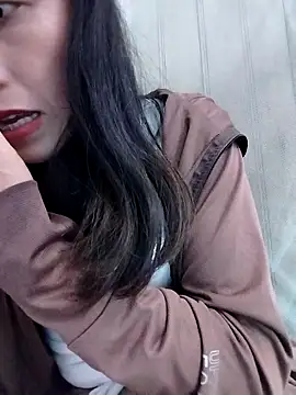 Snapshot of Sinejdk3 chatting on 10-06-25, 02:47 Sinejdk3 online show from 10-06-25, 02:47