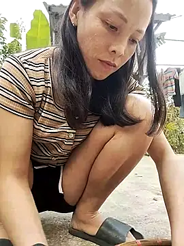 Snapshot of Sinejdk3 chatting on 10-13-25, 09:20 Sinejdk3 online show from 10-13-25, 09:20