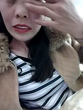 Snapshot of Sinejdk3 chatting on 12-02-25, 05:52 Sinejdk3 online show from 12-02-25, 05:52