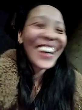 Snapshot of Sinejdk3 chatting on 12-04-25, 08:45 Sinejdk3 online show from 12-04-25, 08:45