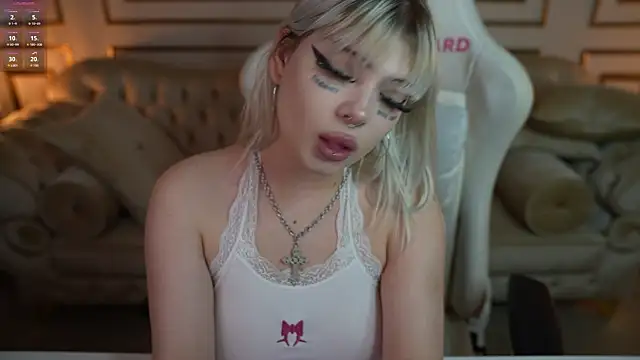 Yuki sun online show from 09-26-25, 02:43