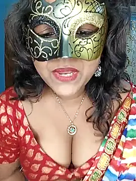 extreamhot1 online show from 11-18-25, 07:40