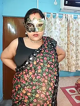 extreamhot1 online show from 11-25-25, 07:47