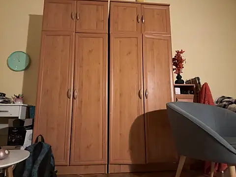 CherryLace04 online show from 10-27-25, 08:35