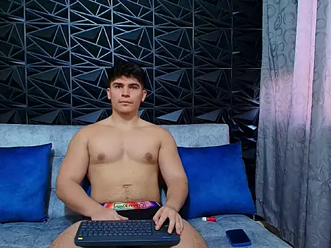 Snapshot of Jared_Rosse chatting on 02-28-26, 04:30 Jared Rosse online show from 02-28-26, 04:30