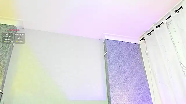 Snapshot of MiilaBlake chatting on 11-30-25, 08:02 MiilaBlake online show from 11-30-25, 08:02