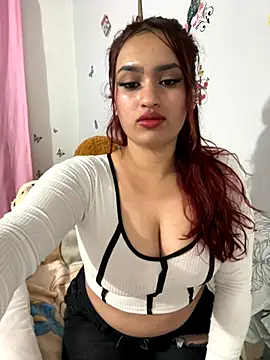 Snapshot of naomirouse_ chatting on 10-04-25, 03:04 naomirouse  online show from 10-04-25, 03:04