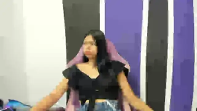 shy luna18 online show from 01-11-26, 02:33