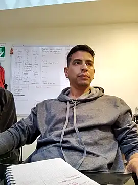 Snapshot of Juann-cock chatting on 10-06-25, 04:37 Juann-cock online show from 10-06-25, 04:37