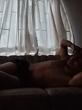 Snapshot of Juann-cock chatting on 06-22-26, 11:24 Juann-cock online show from 06-22-26, 11:24