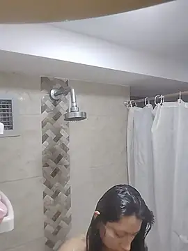 VioletxBloom online show from 12-01-25, 08:14