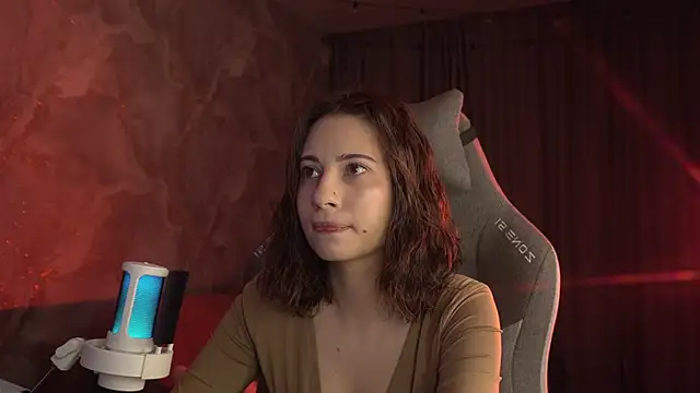 LumeNova online show from 02-22-26, 02:02