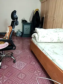 Snapshot of Moona_heny chatting on 12-15-25, 12:04 Moona heny online show from 12-15-25, 12:04