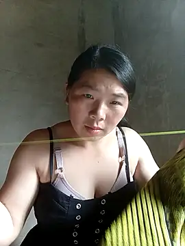 quynhkoolbae online show from 09-23-25, 02:14