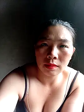 quynhkoolbae online show from 09-30-25, 12:59