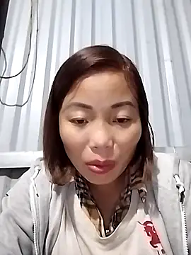 Annaacutee online show from 11-08-25, 11:43