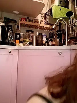 Snapshot of MoonBlueSex chatting on 09-15-25, 05:18 MoonBlueSex online show from 09-15-25, 05:18